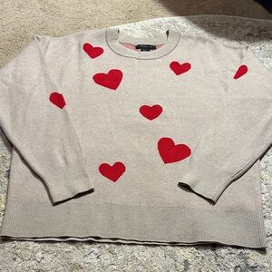 Tahari Beige Sweater with Red Heart Accents XL